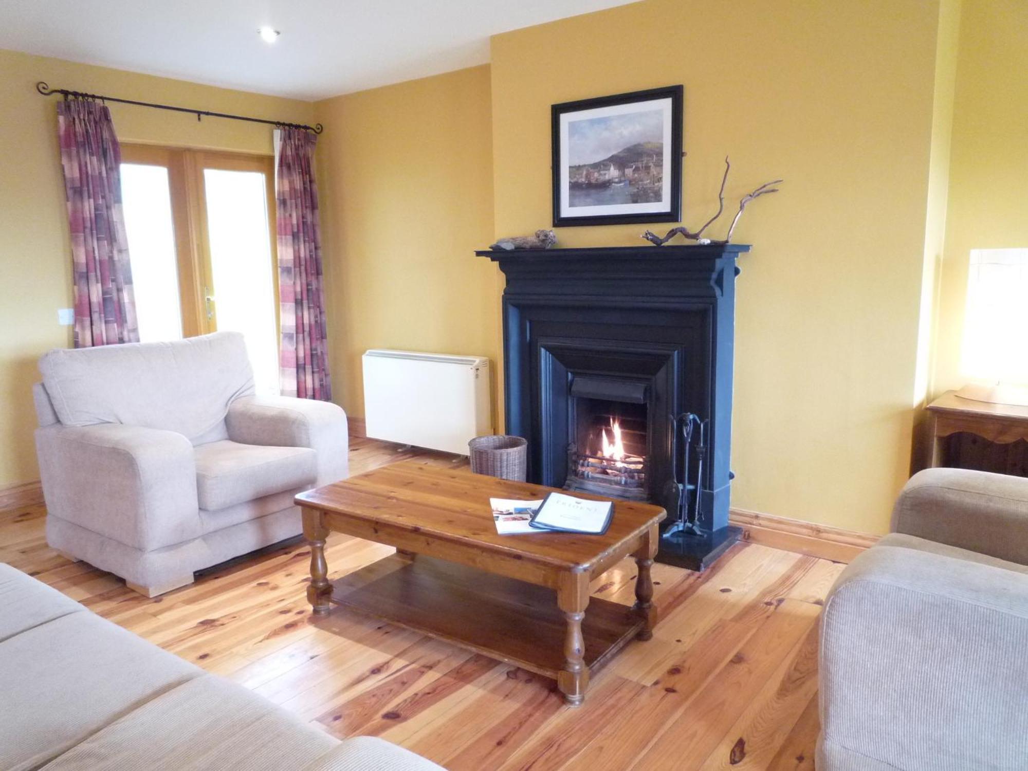 Dingle Courtyard Holiday Homes 3 Bed By Trident Holiday Homes Стая снимка